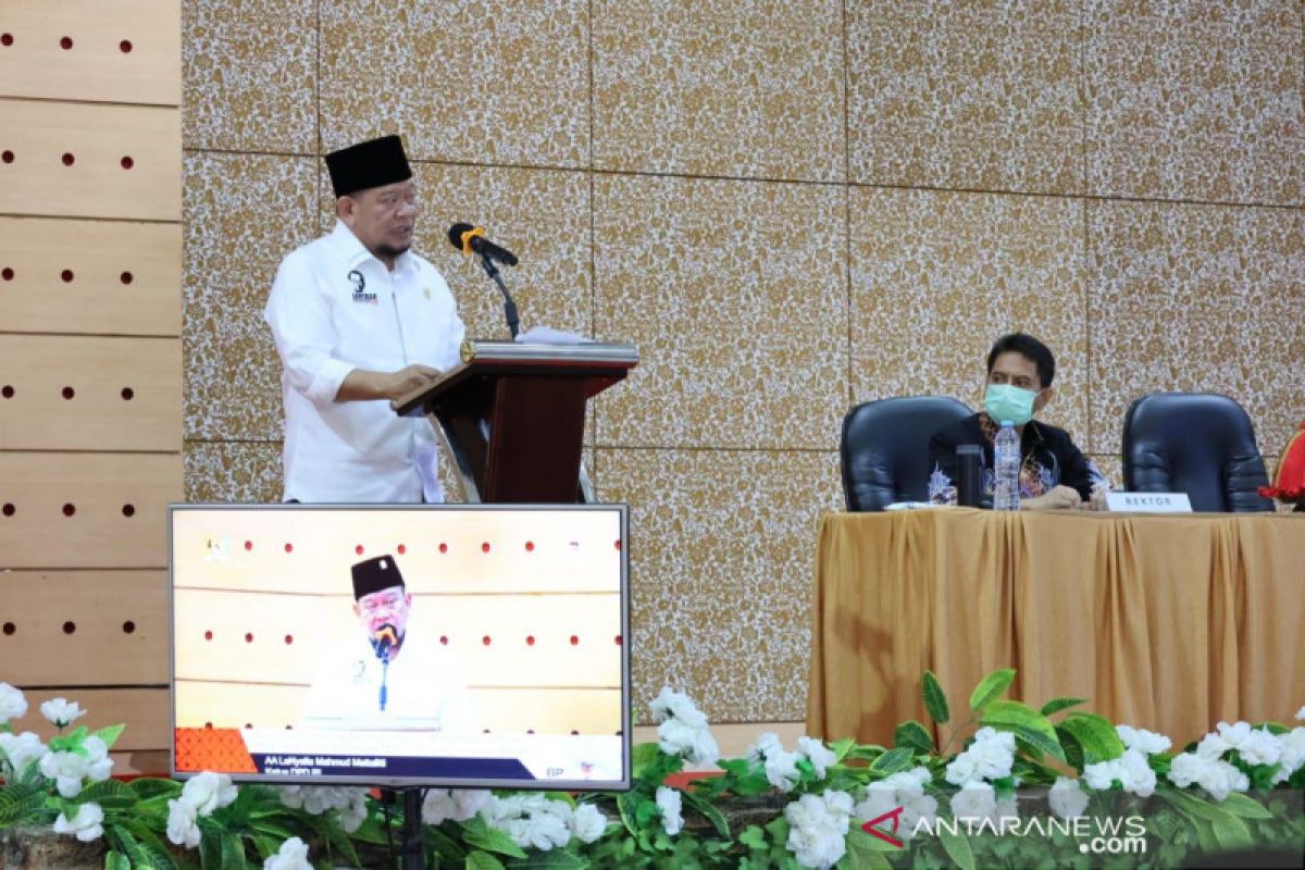 Ketua DPD nilai "presidential threshold" perlu dihapus