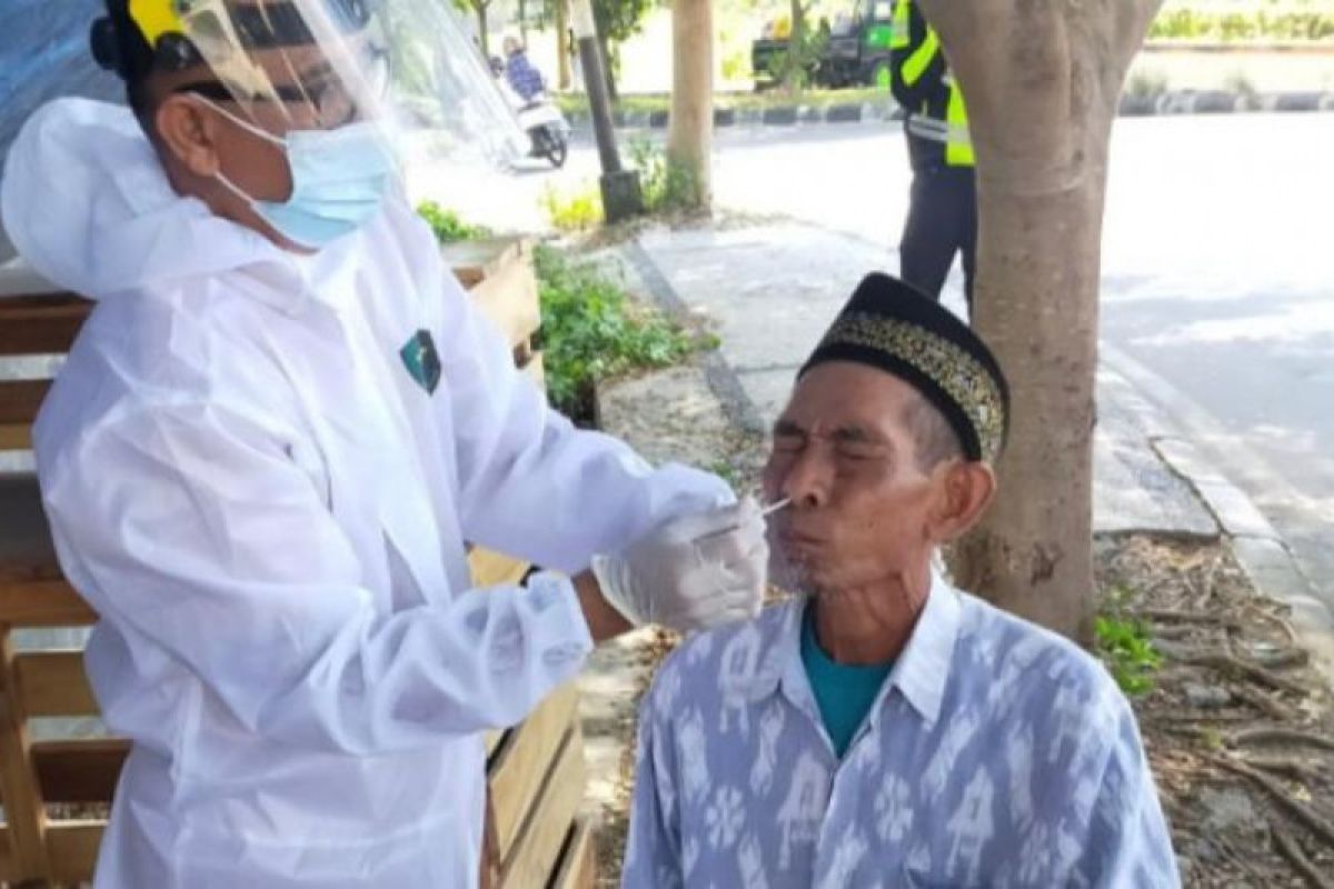 Polresta Mataram gelar vaksinasi lansia dan swab antigen
