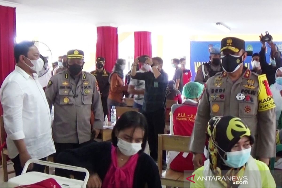 Kapolda Kalteng dorong vaksinasi COVID-19 secara masif di Kapuas