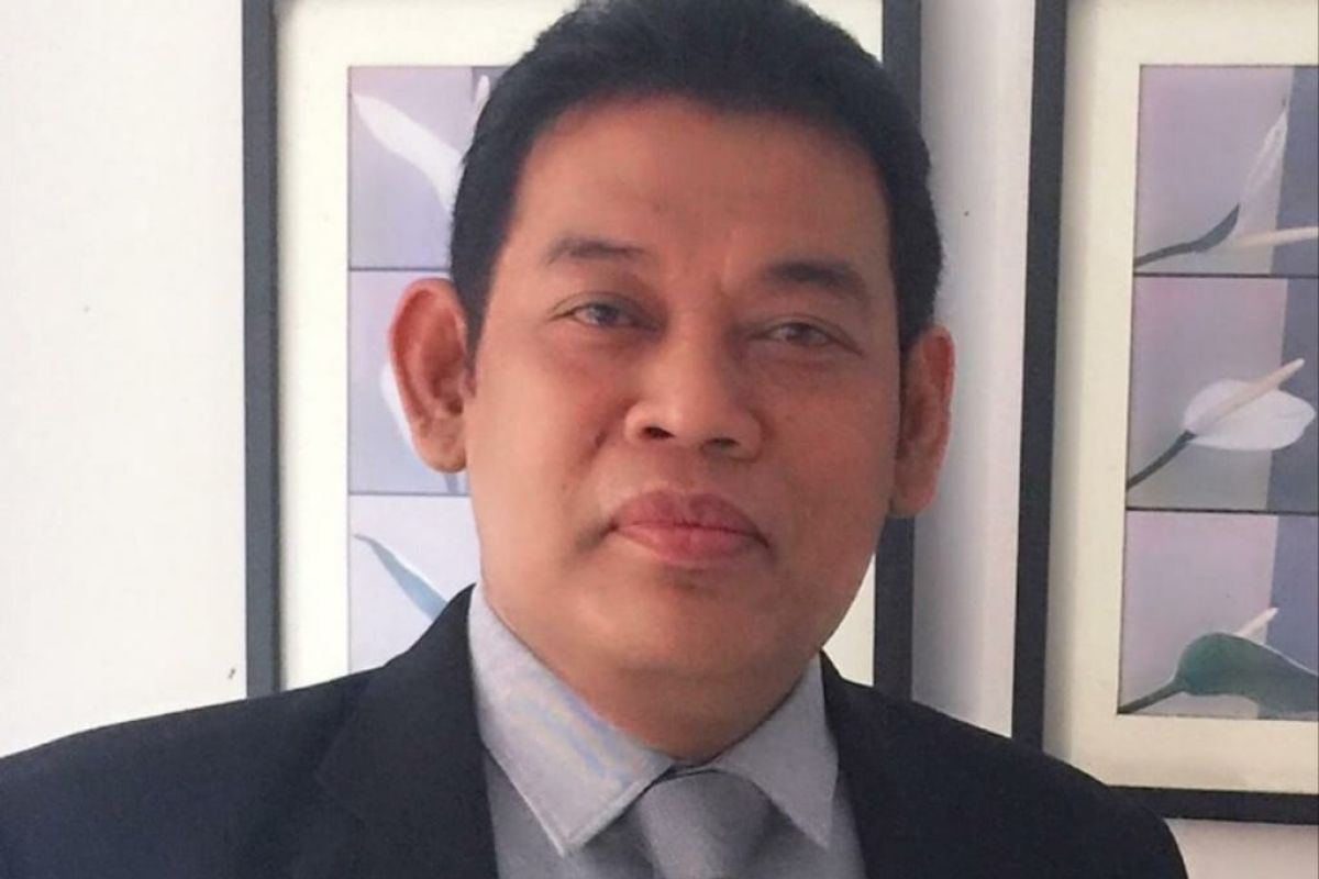 Ketua DPC Peradi Kota Pontianak Hadi Suratman tutup usia