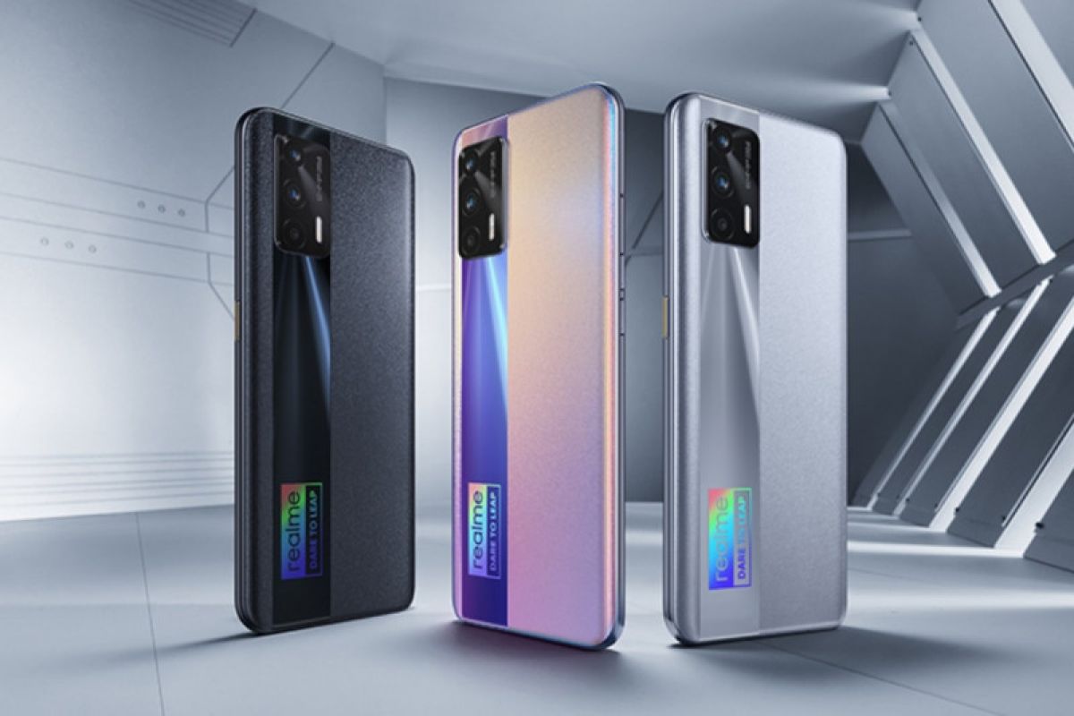 Realme perkenalkan smartphone X7 Max 5G dan Smart TV 4K