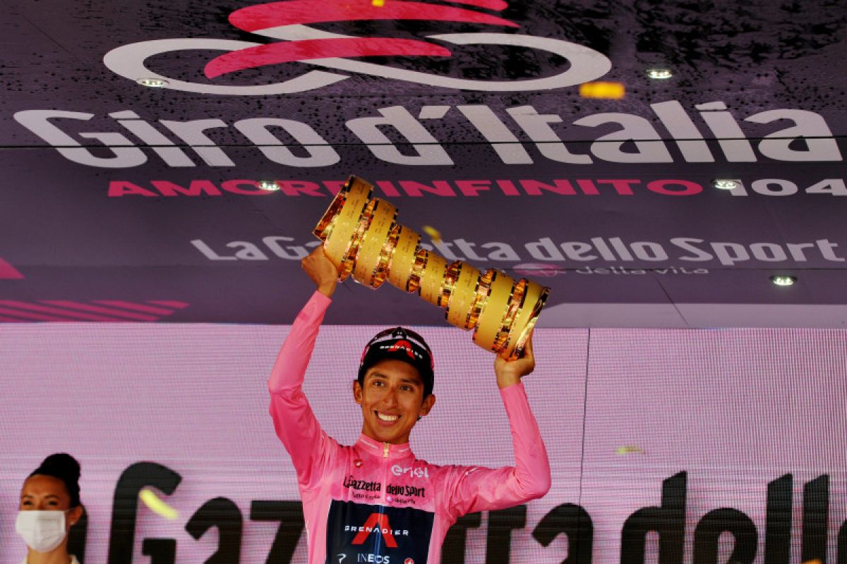 Egan  juarai Giro d'Italia