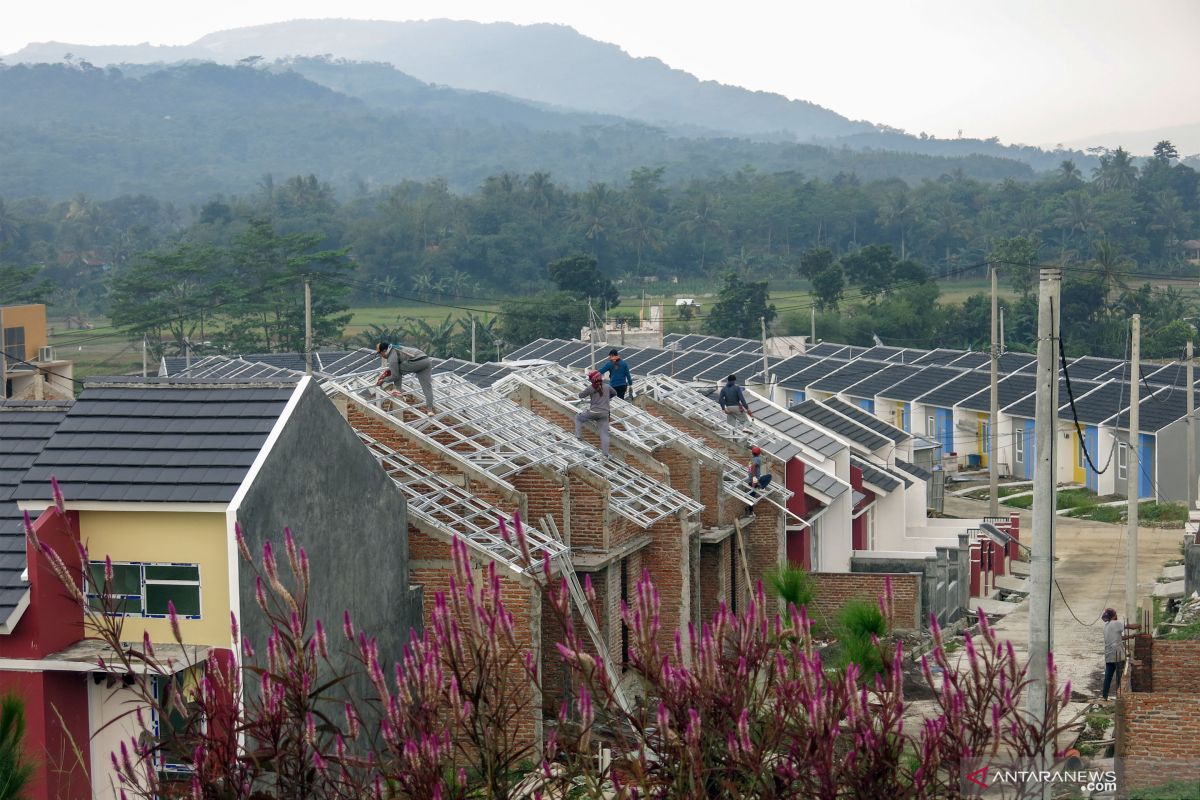 Mulai fokus pinjaman digital, BRI Agro tetap salurkan KPR untuk MBR