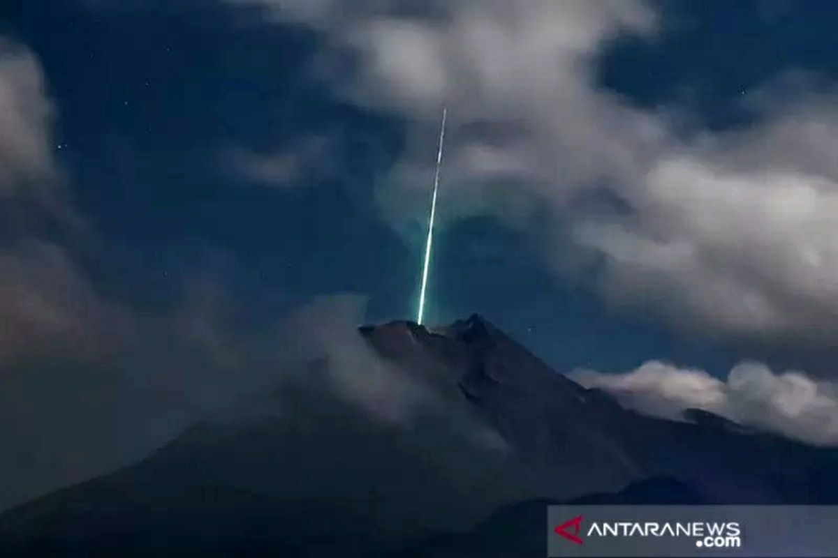 Puncak hujan meteor arietid 7 Juni 2021