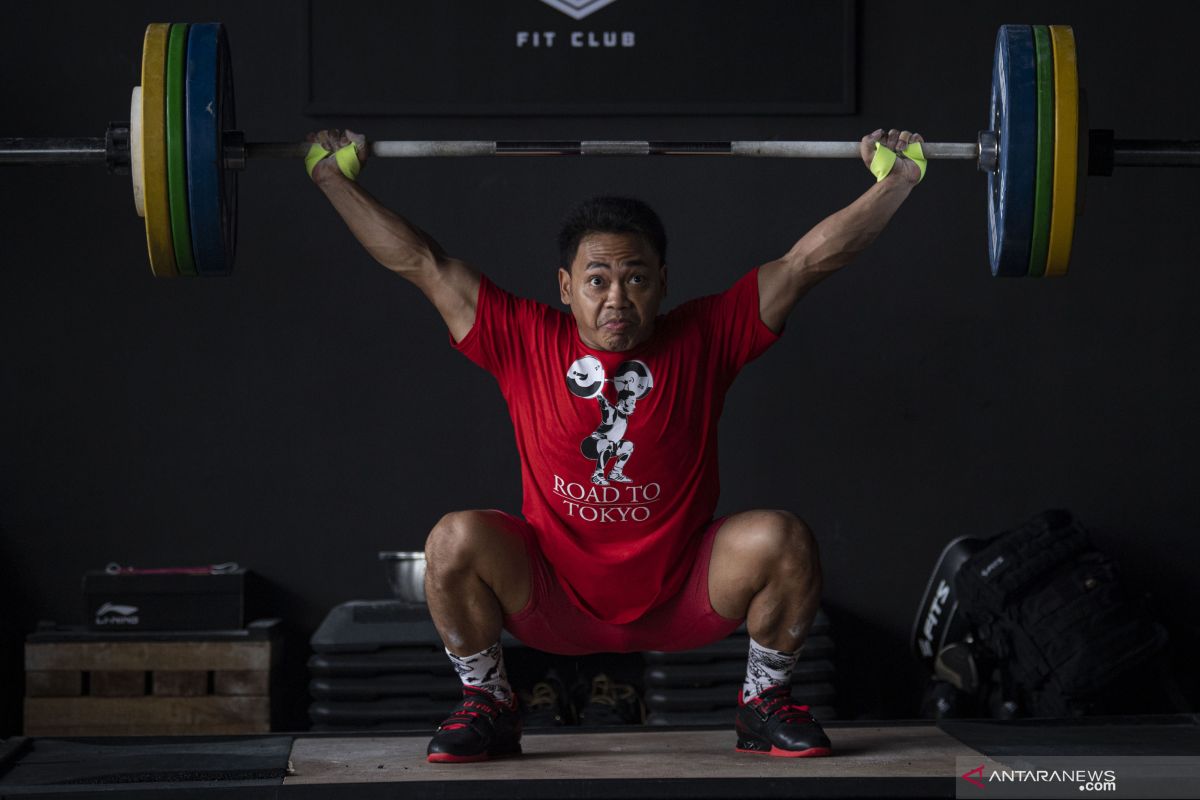 Lima lifter Indonesia lolos kualifikasi menuju Olimpiade Tokyo