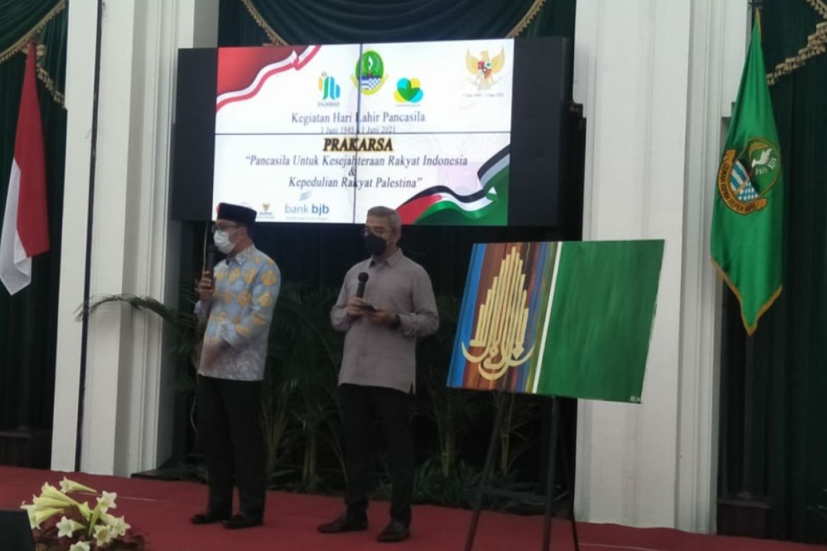 Gubernur Jabar lelang lukisan karyanya untuk bantu warga Palestina