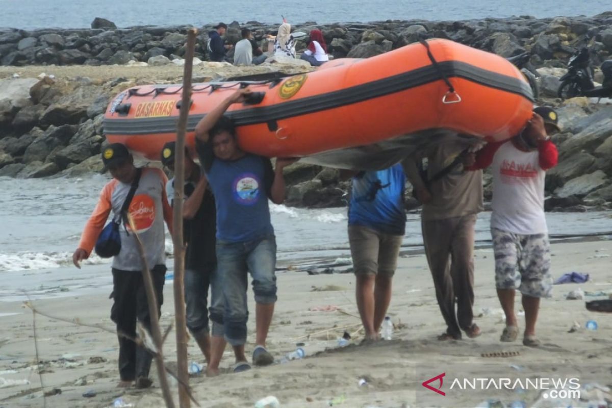 Tim SAR lanjutkan pencarian korban tenggelam di pantai jilbab