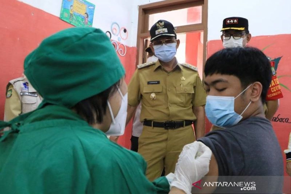 Vaksinasi 20.000 orang pelaku UMKM-PKL Tangerang ditargetkan selesai 2 Juni