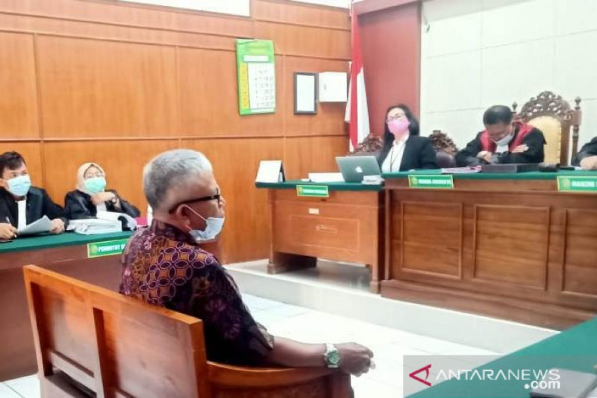 Mengaku pemilik Garden Palace, Imam Santoso jadi terdakwa perkara tipu gelap