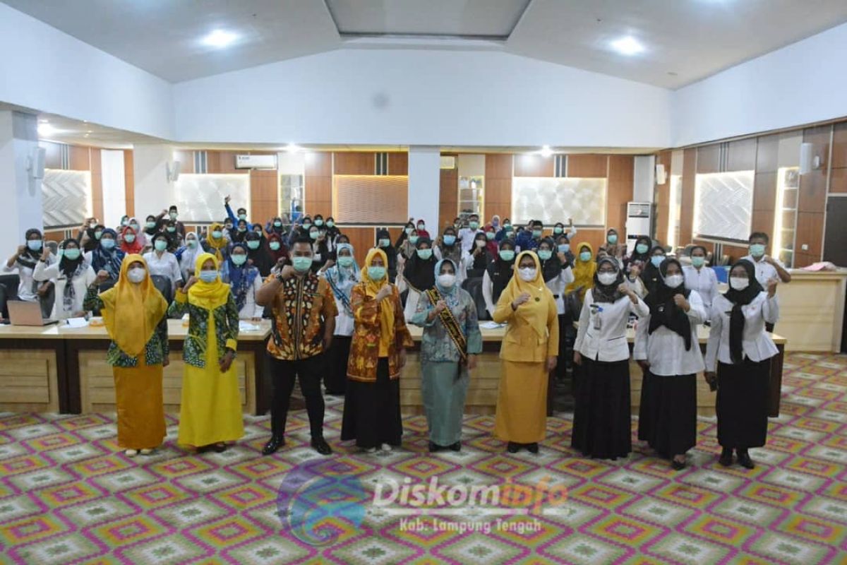 Bunda PAUD Lampung Tengah buka sosialisasi BAN PAUD dan PNF