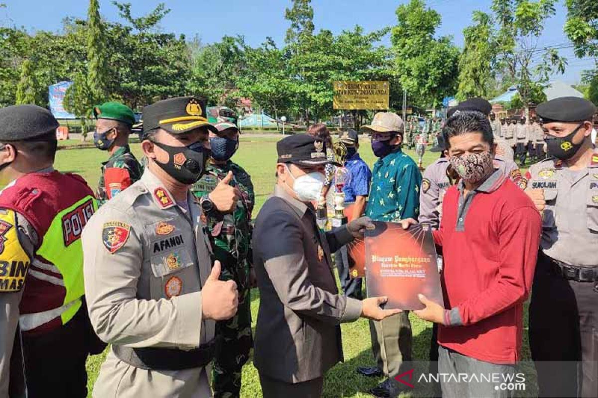 Desa Simpang Naneng Juara I Pos PPKM Mikro di Bartim