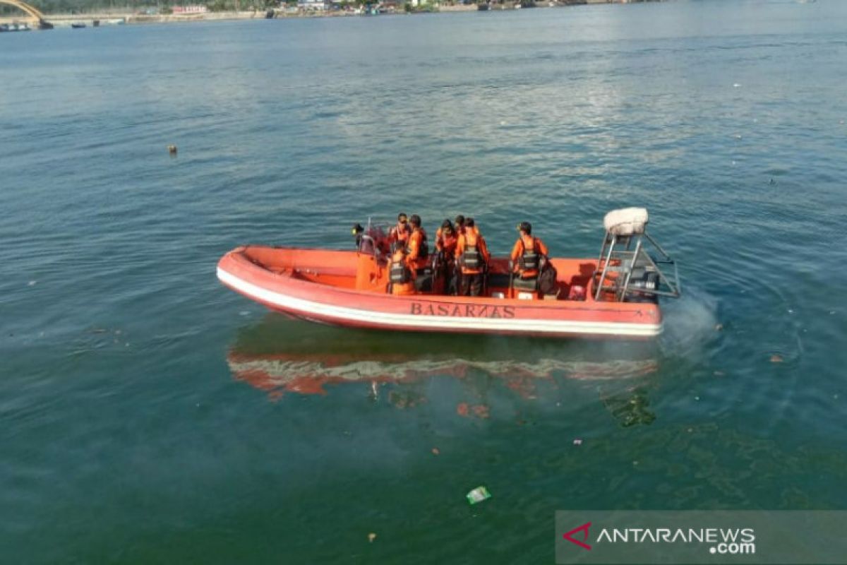 Basarnas mencari dua nelayan hilang di perairan Konawe Kepulauan