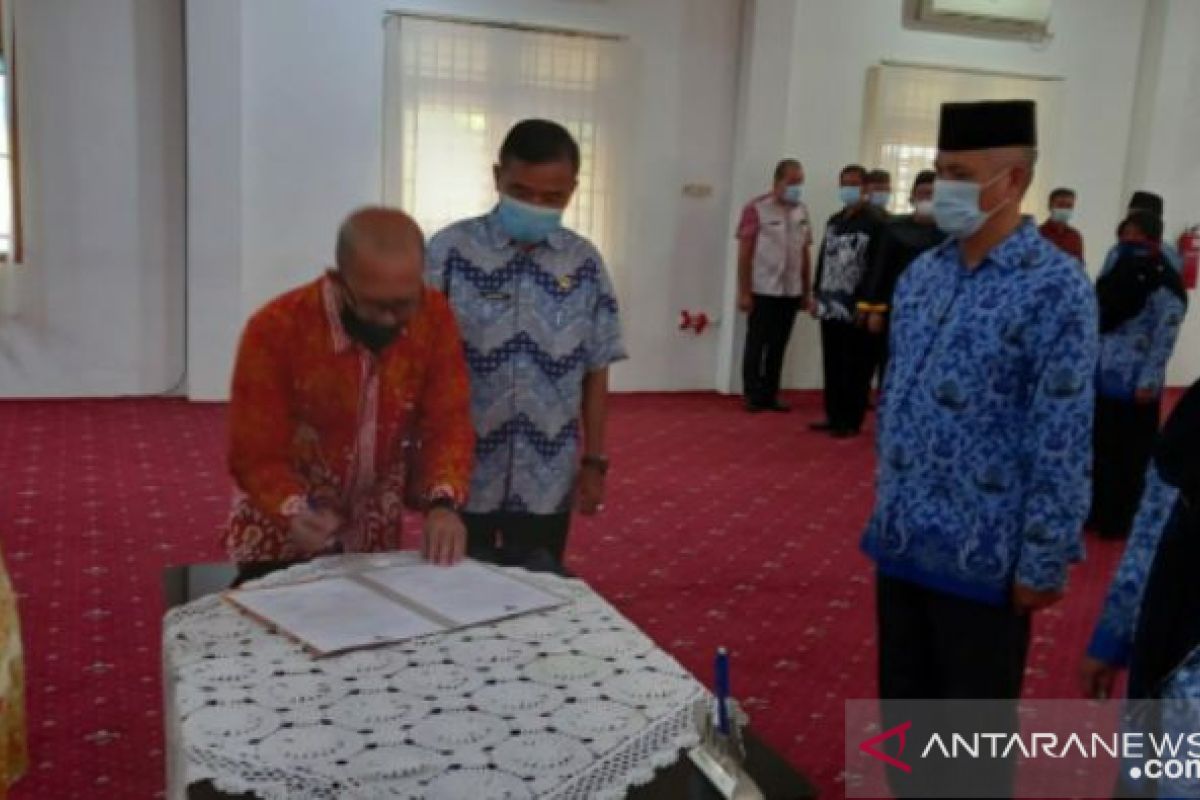 Pemkot Pangkalpinang rotasi 44 kepala sekolah