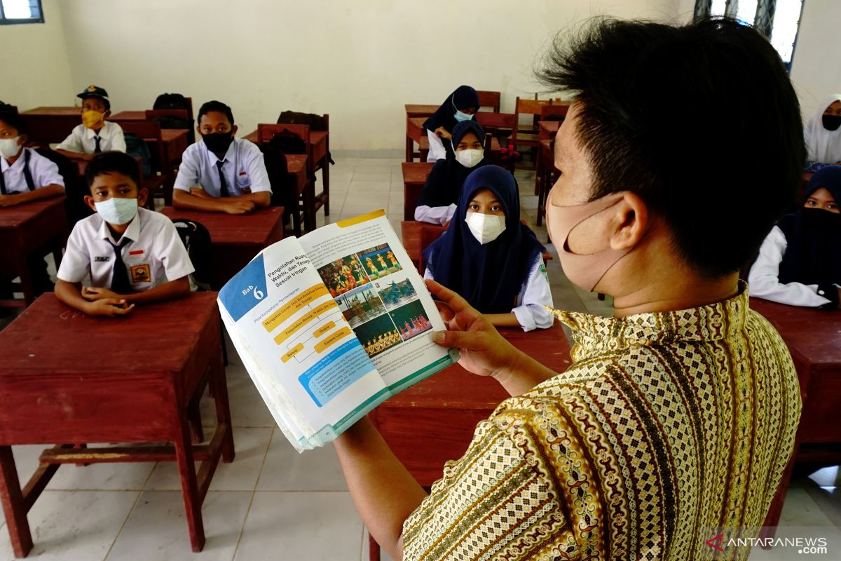 Ini tips aman bagi anak kembali belajar tatap muka di sekolah