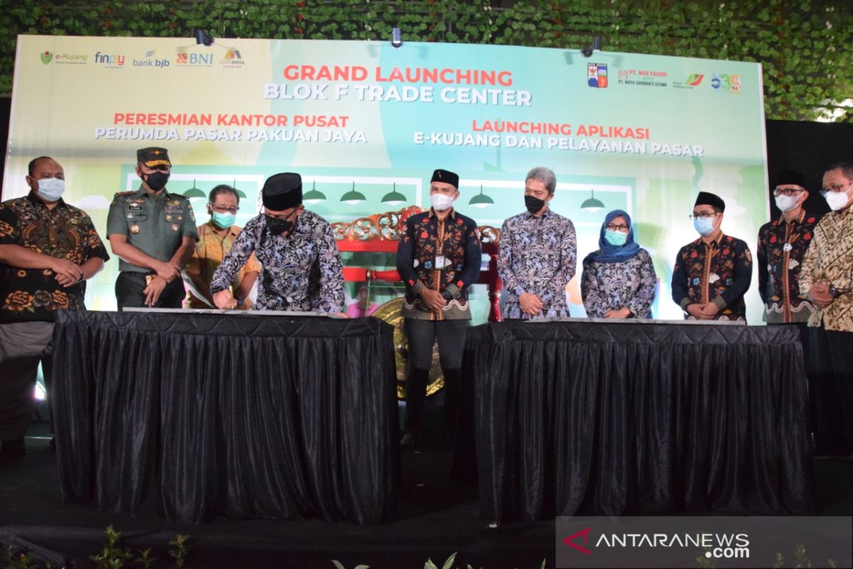 Bima Arya resmikan Blok F Trade Center Pasar Kebon Kembang Kota Bogor