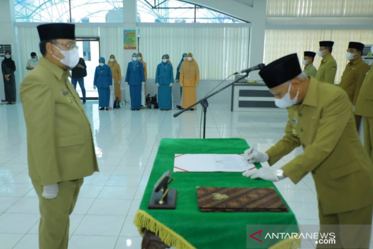 Jhon Hardi Nasution dilantik jadi Sekda Asahan