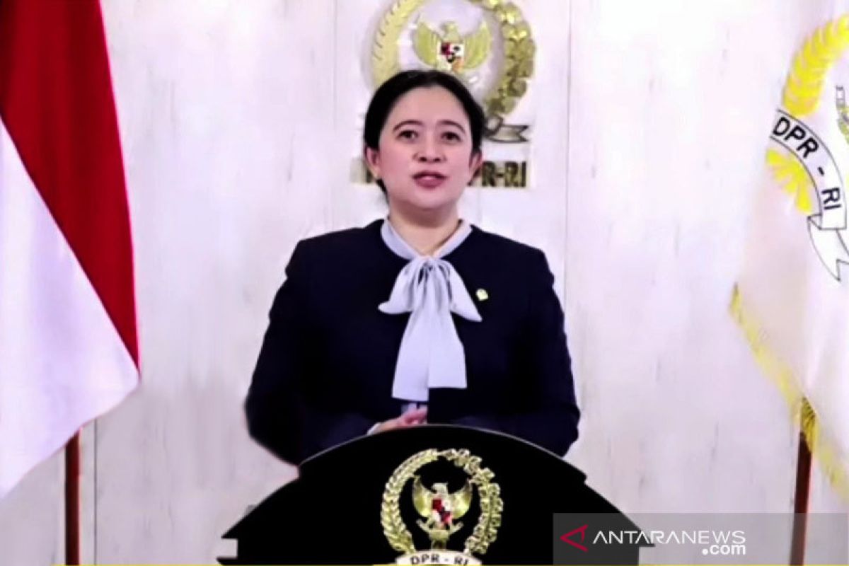 Kemarin, gelar Megawati hingga Puan "digembleng" Taufiq Kiemas