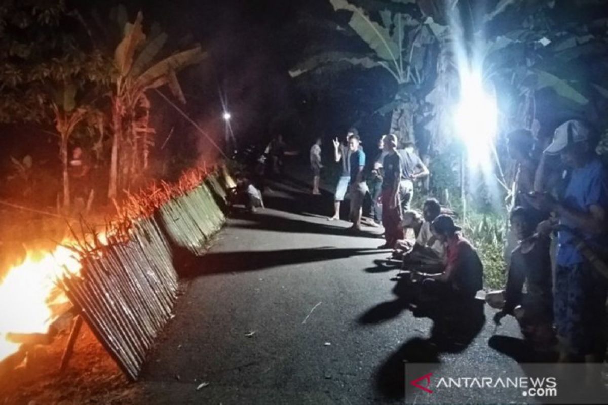 Taati prokes, warga Dayak Kalsel pilih gelar aruh adat di rumah