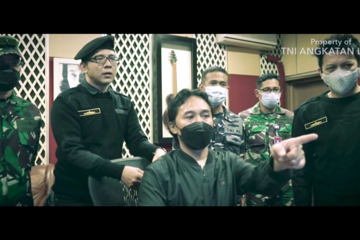 Noah Band bersama TNI AL myanyikan hymne kenang 40 hari gugurnya awak Nanggala-402
