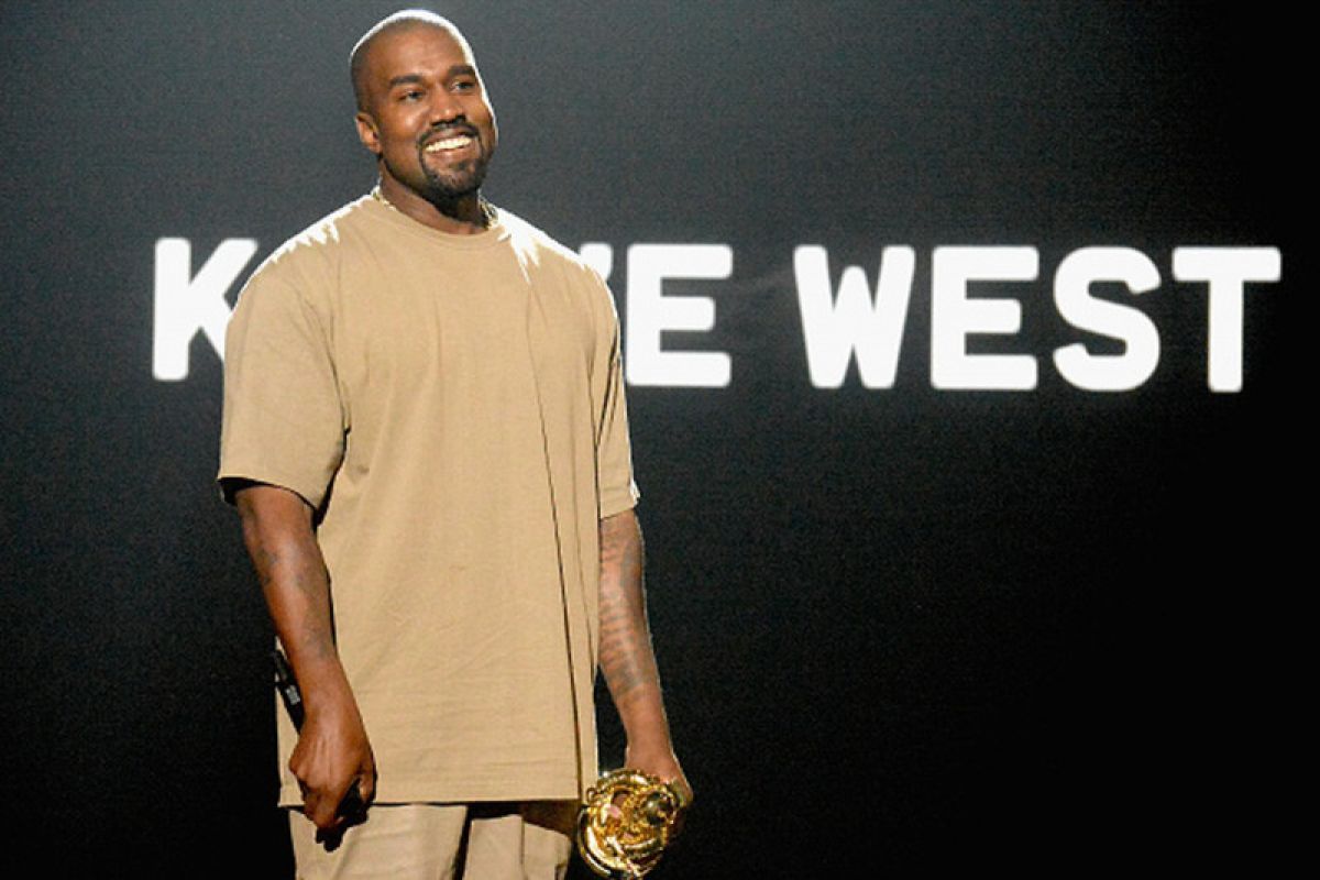 Kanye West akhirnya rilis album "Donda"