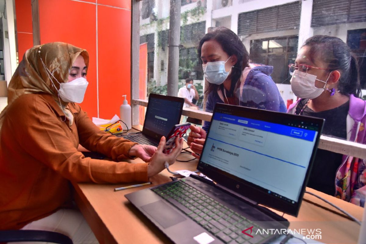 33 penghafal kitab suci daftar PPDB SMP Surabaya jalur prestasi