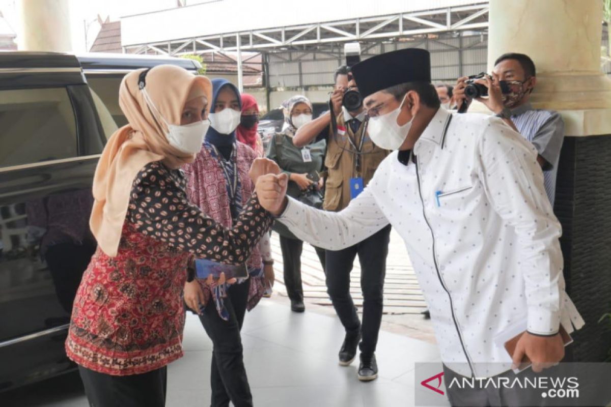 Tanjung Jabung Barat-Jambi perketat aturan jam malam cegah COVID-19