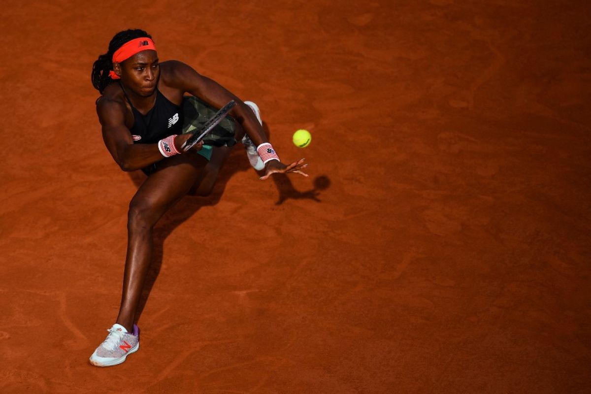 Coco Gauff melenggang mudah ke 16 besar French Open