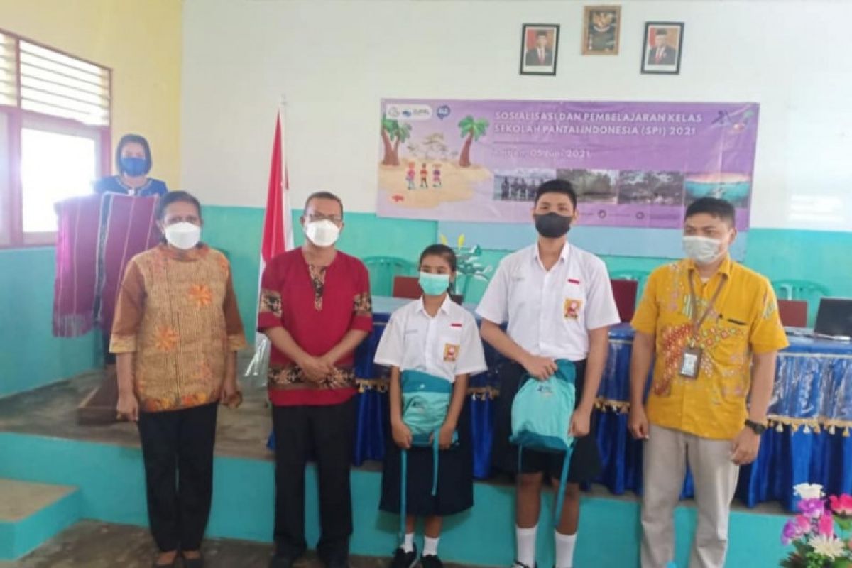 Selamat, SMPN 8 Ambon ditetapkan sebagai sekolah pantai Indonesia 2021. Begini penjelasannya