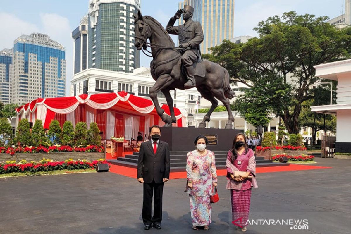 Megawati mengisahkan saat Bung Karno naik kuda jinak