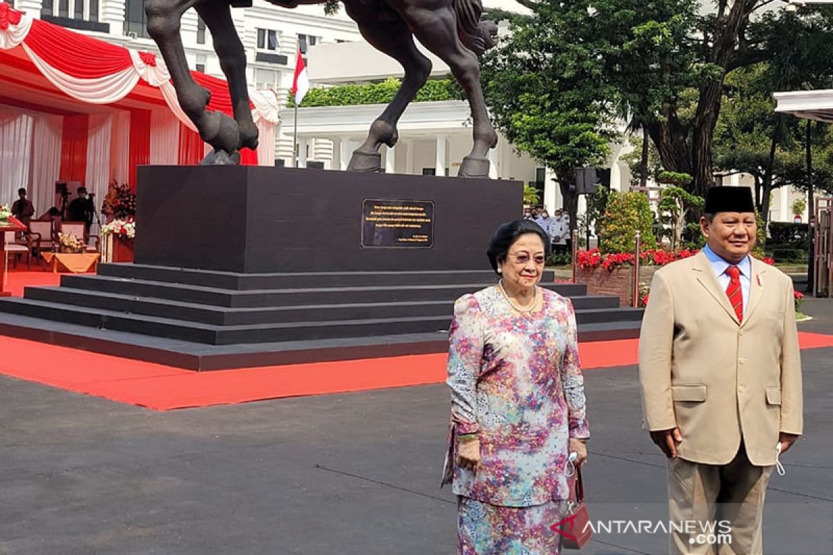 Megawati-Prabowo meresmikan patung Bung Karno