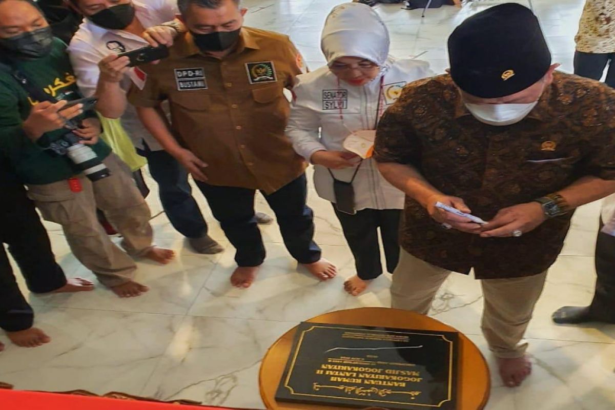 Berhasil bangun "civil society", Ketua DPD RI puji Masjid Jogokariyan