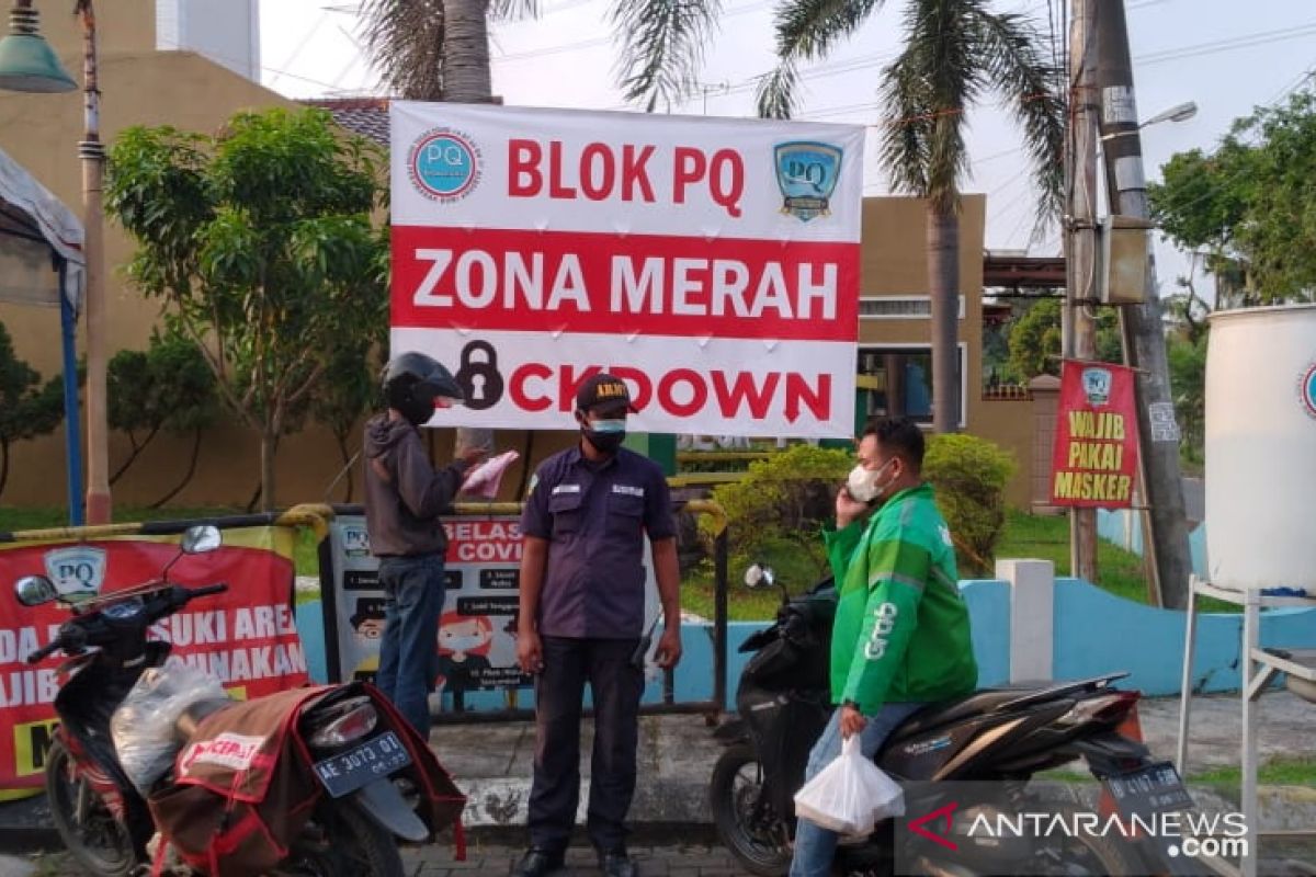 Perumahan Bekasi karantina mikro usai 12 warga positif COVID-19