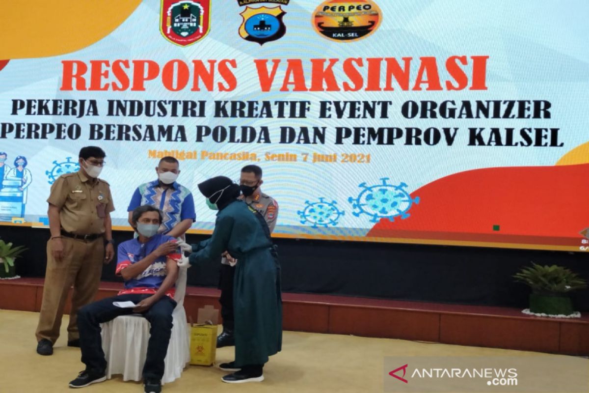 Biddokes Polda Kalsel vaksinasi 264 orang dari Perpeo