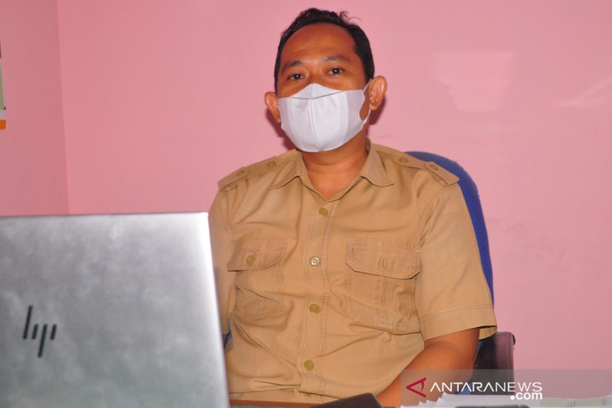 Disdukcapil Belitung Timur validasi KTP dengan alat pembaca chip