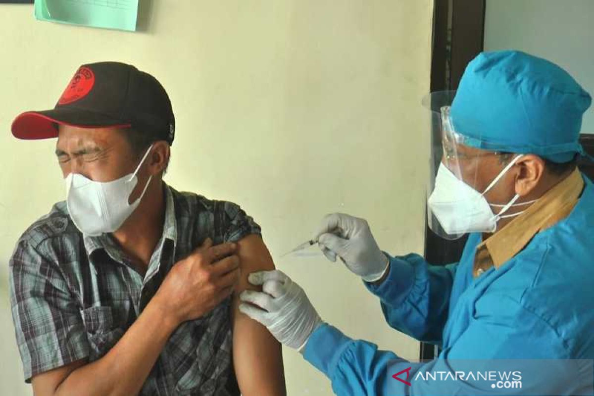 Pemkab Temanggung percepat vaksinasi COVID-19  pelaku pertembakauan