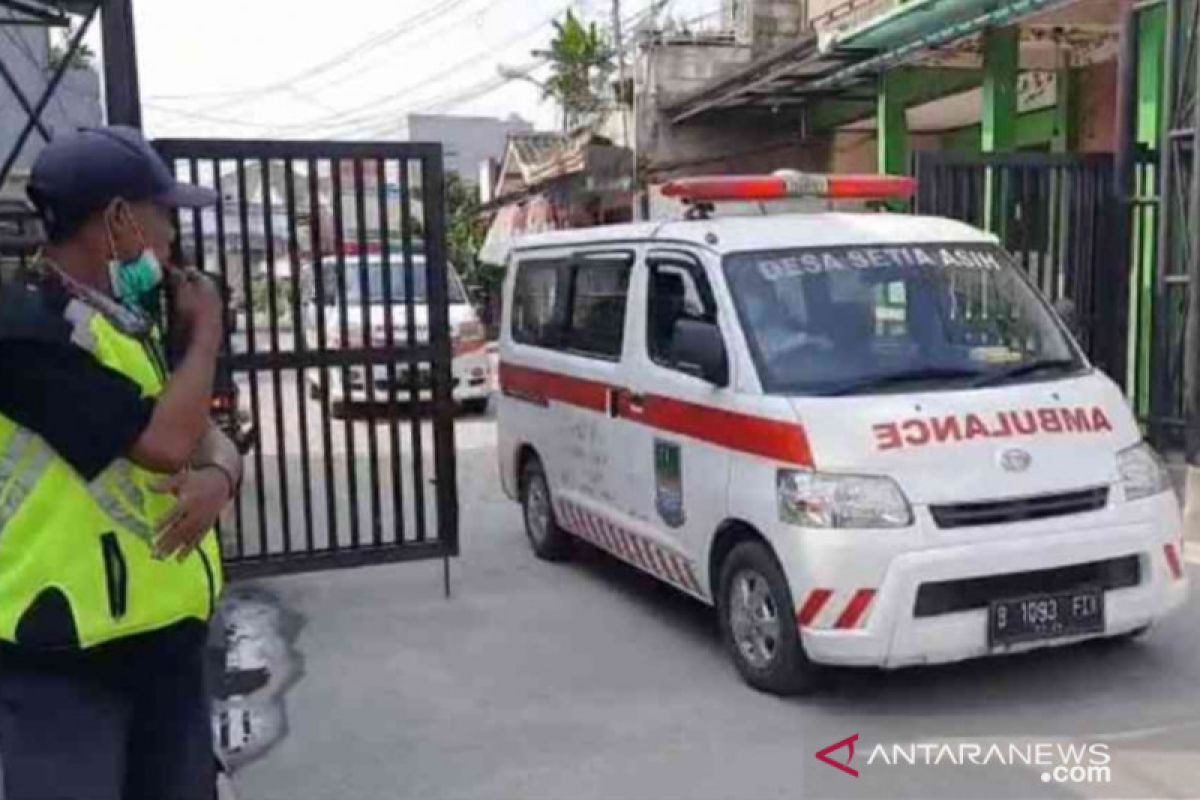 Warga terpapar COVID-19 klaster resepsi nikah di Bekasi bertambah sembilan orang  (video)