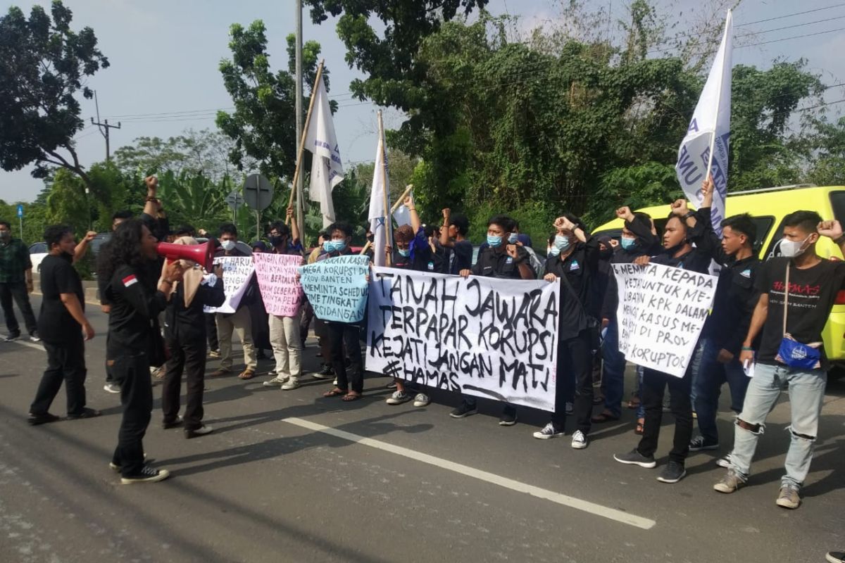 Mahasiswa datangi Kejati Banten dukung penuntasan kasus korupsi di Banten