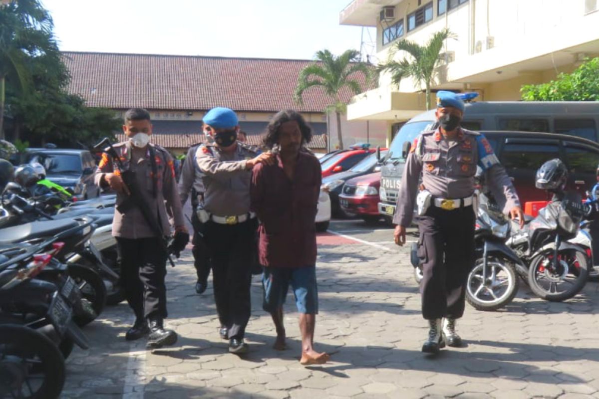 Pria bersenjata tajam datangi Mapolresta Yogyakarta