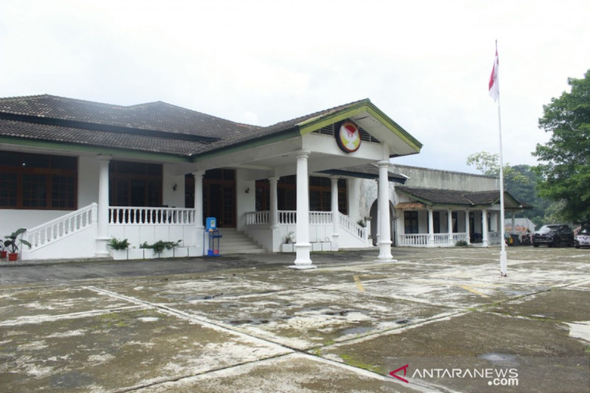 Puluhan tahun terbengkalai, Pemkab Bogor janji evaluasi pemanfaatan bekas kantor bupati