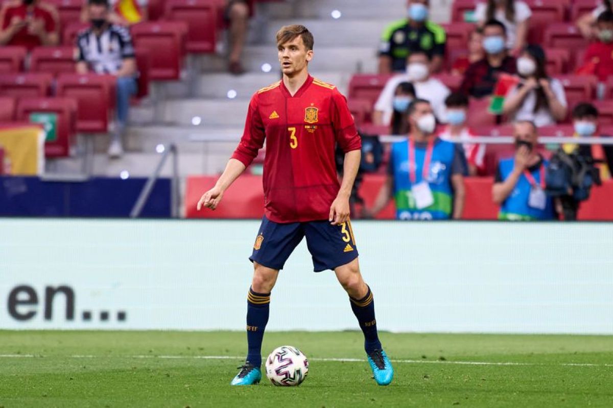 Diego Llorente pemain Spanyol kedua  yang positif COVID-19