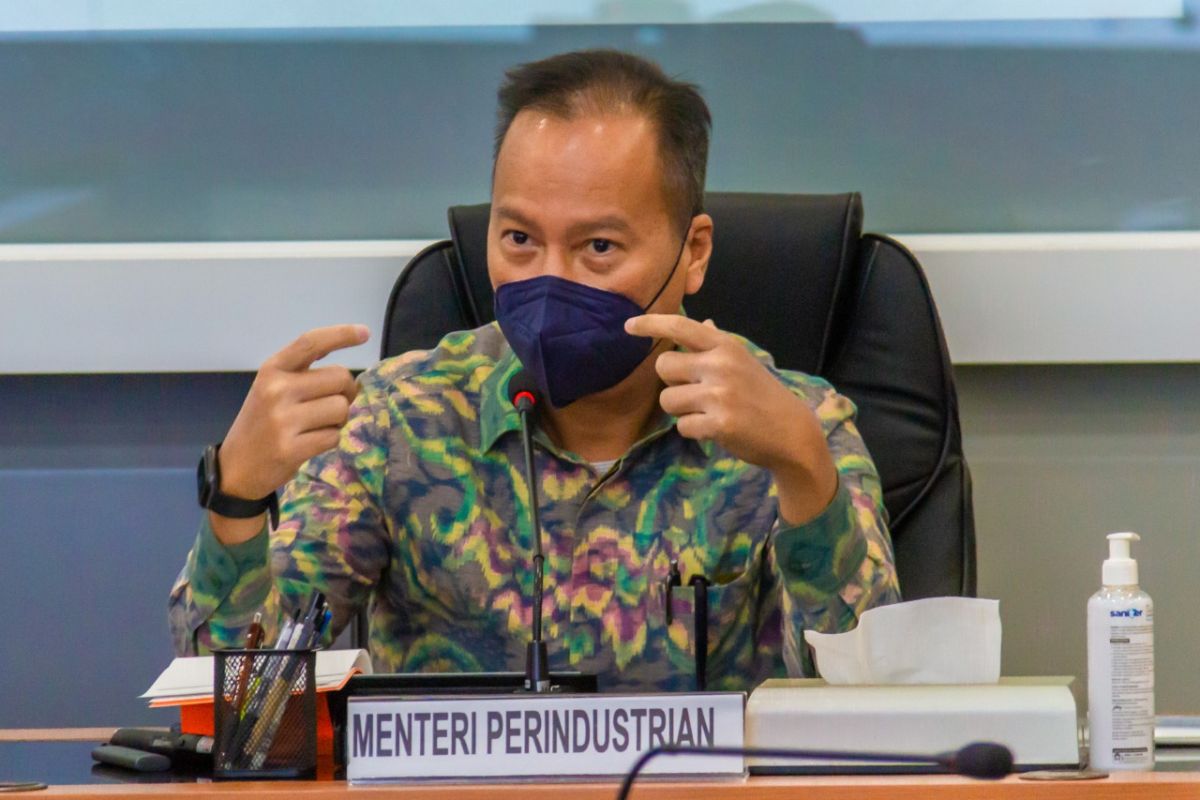 Menperin apresiasi donasi  oksigen medis industri pulp dan kertas