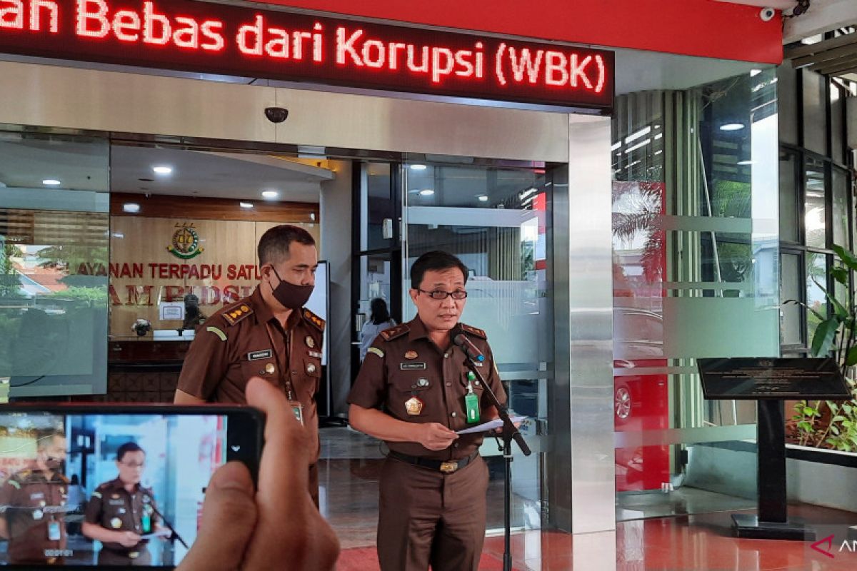 Kejagung tahan mantan komisaris PT CTSP terkait korupsi izin tambang