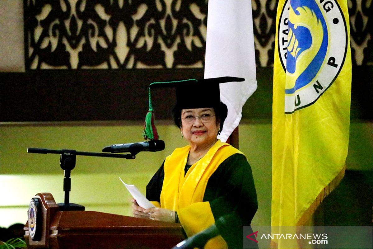 Guru Besar sebut Megawati pantas dapatkan gelar profesor kehormatan