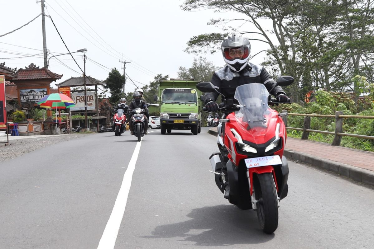 Cara cegah kecelakaan di area "blind spot"