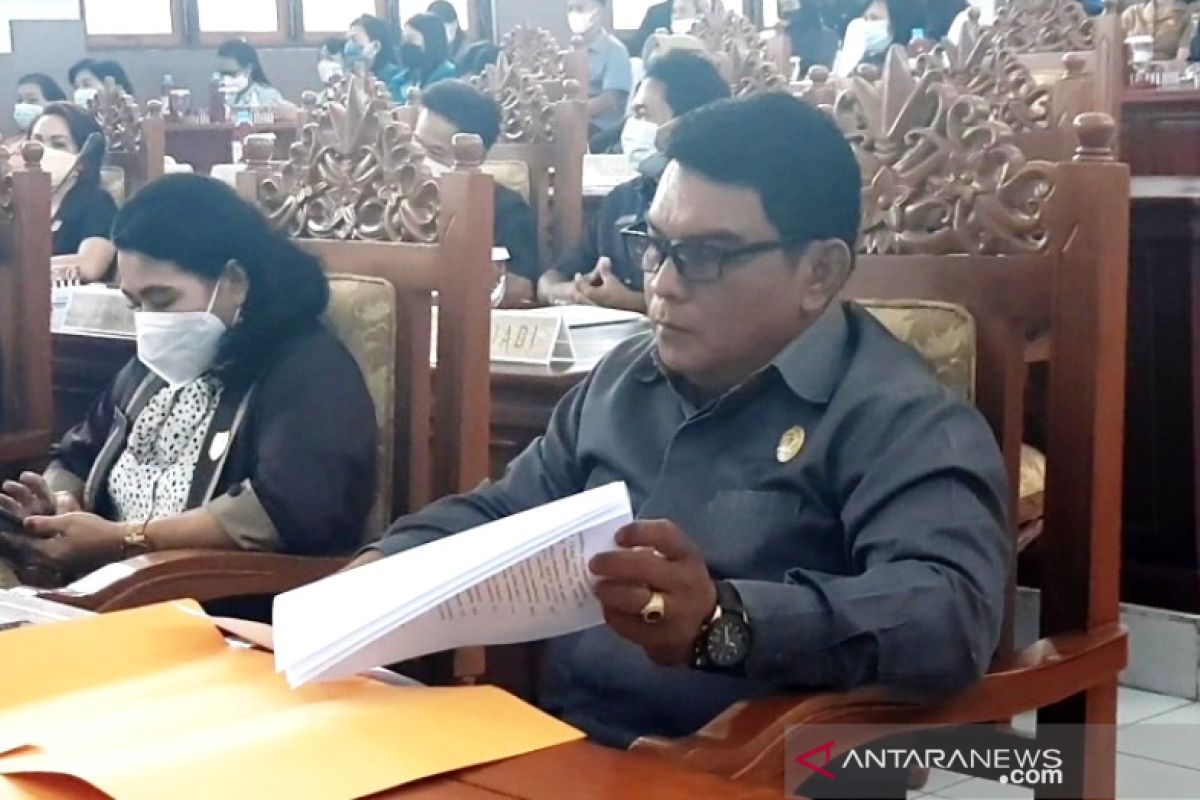 Fraksi Partai Golkar DPRD Gumas sarankan data penerima bansos dievaluasi