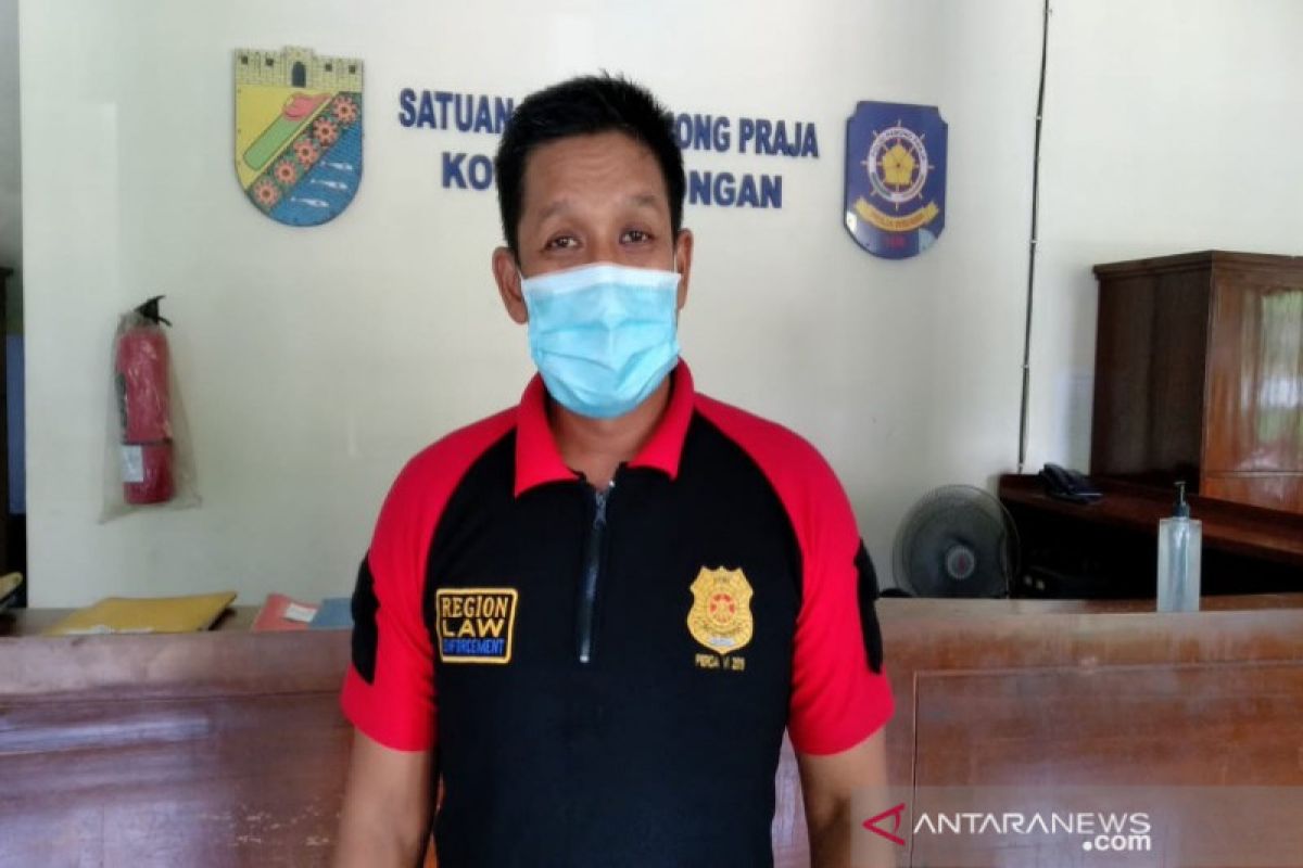 Titik rawan penularan COVID-19 di Pekalongan disemprot disinfektan