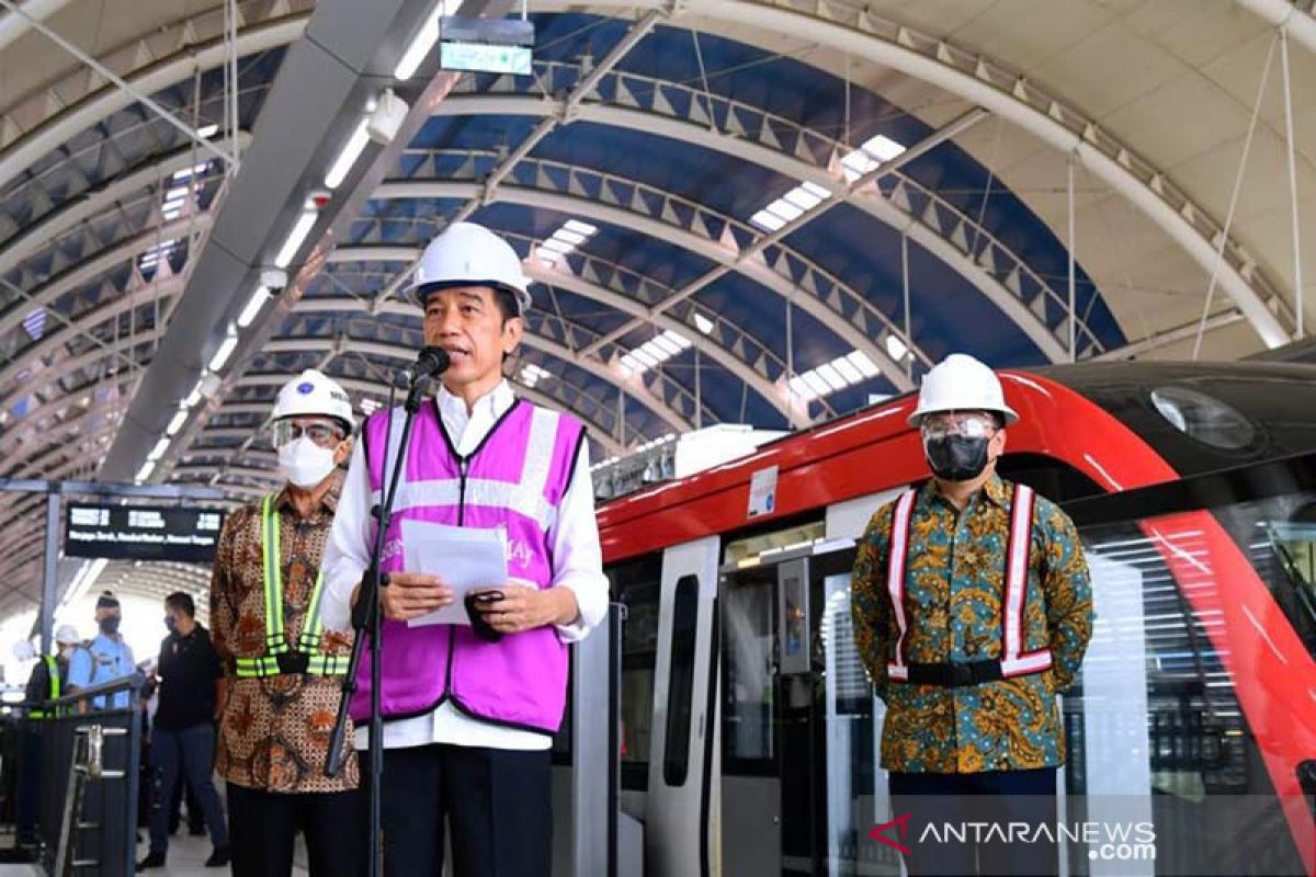 LRT Jabodebek mulai beroperasi pada Juni 2022