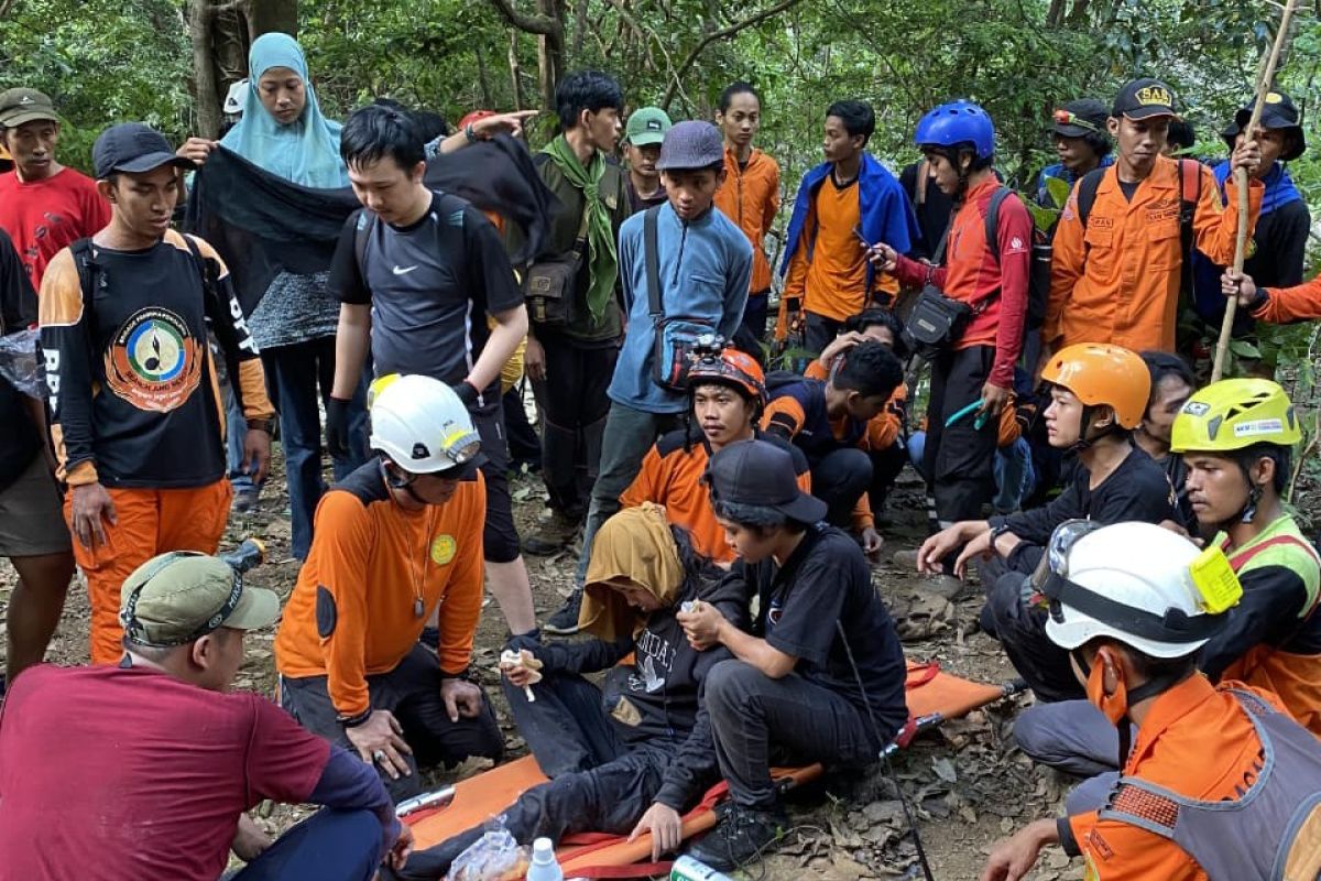 SAR gabungan temukan pendaki asal Makassar setelah empat hari pencarian