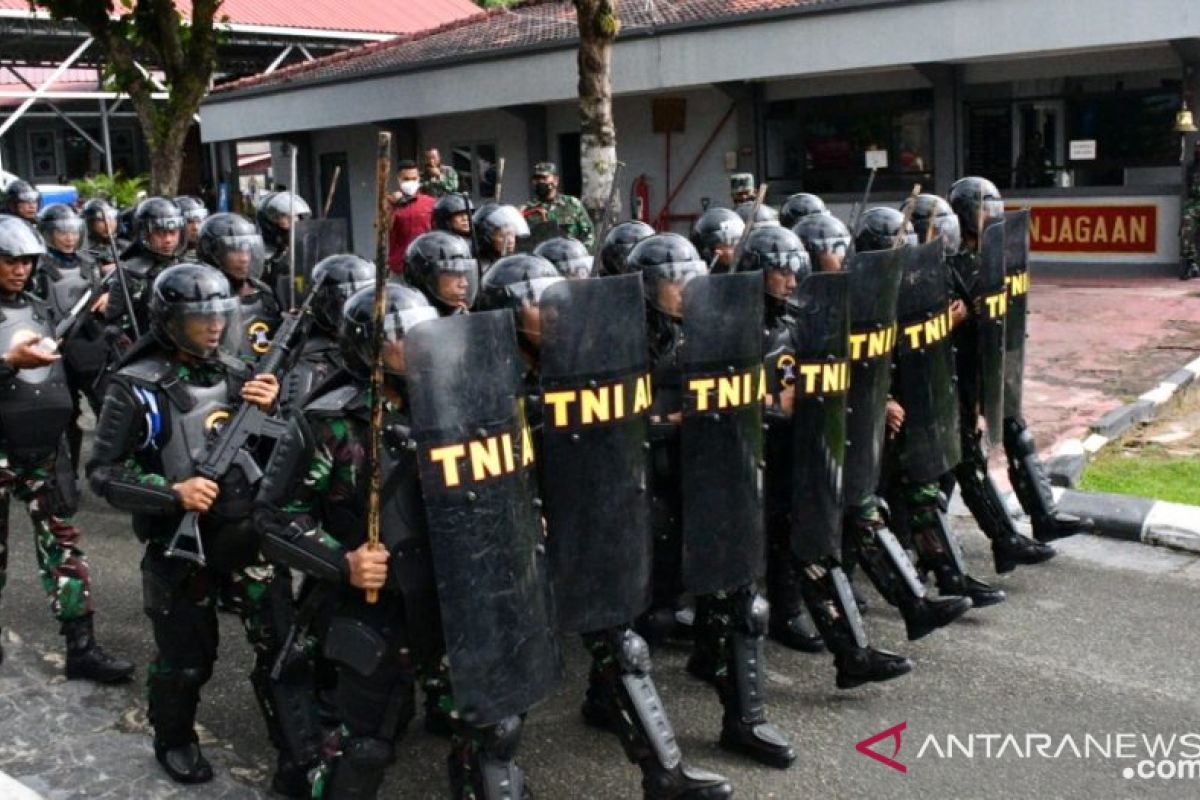 Prajurit Lanal Balikpapan Diuji dalam Gelar Glagaspur