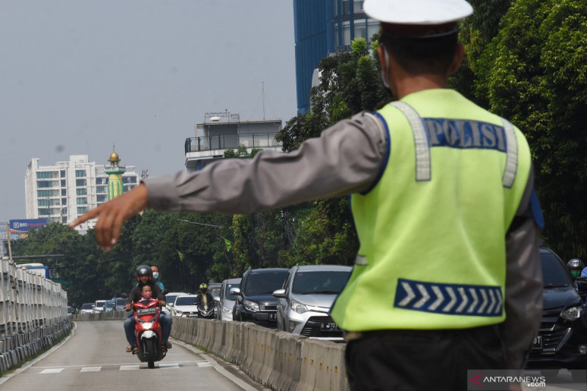INSTRAN usul polisi dilibatkan untuk mensterilkan jalur Transjakarta
